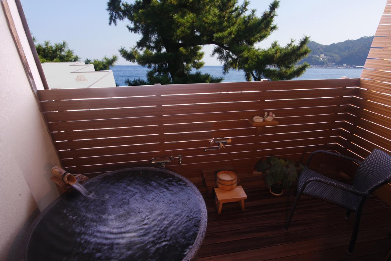 Hotel New Tomiyoshi à Atami  Extérieur photo