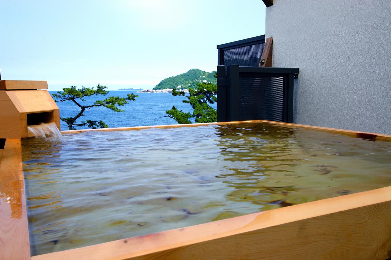 Hotel New Tomiyoshi à Atami  Extérieur photo