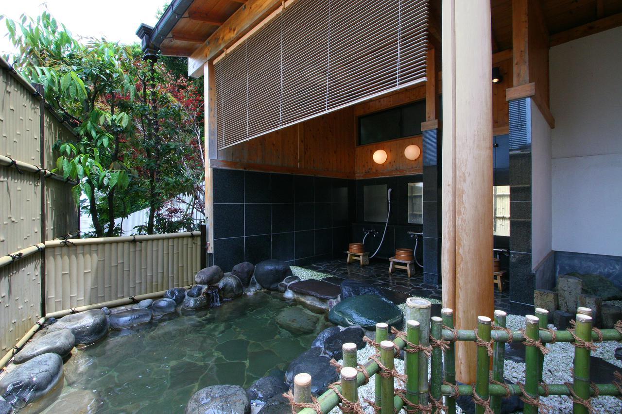 Hotel New Tomiyoshi à Atami  Extérieur photo